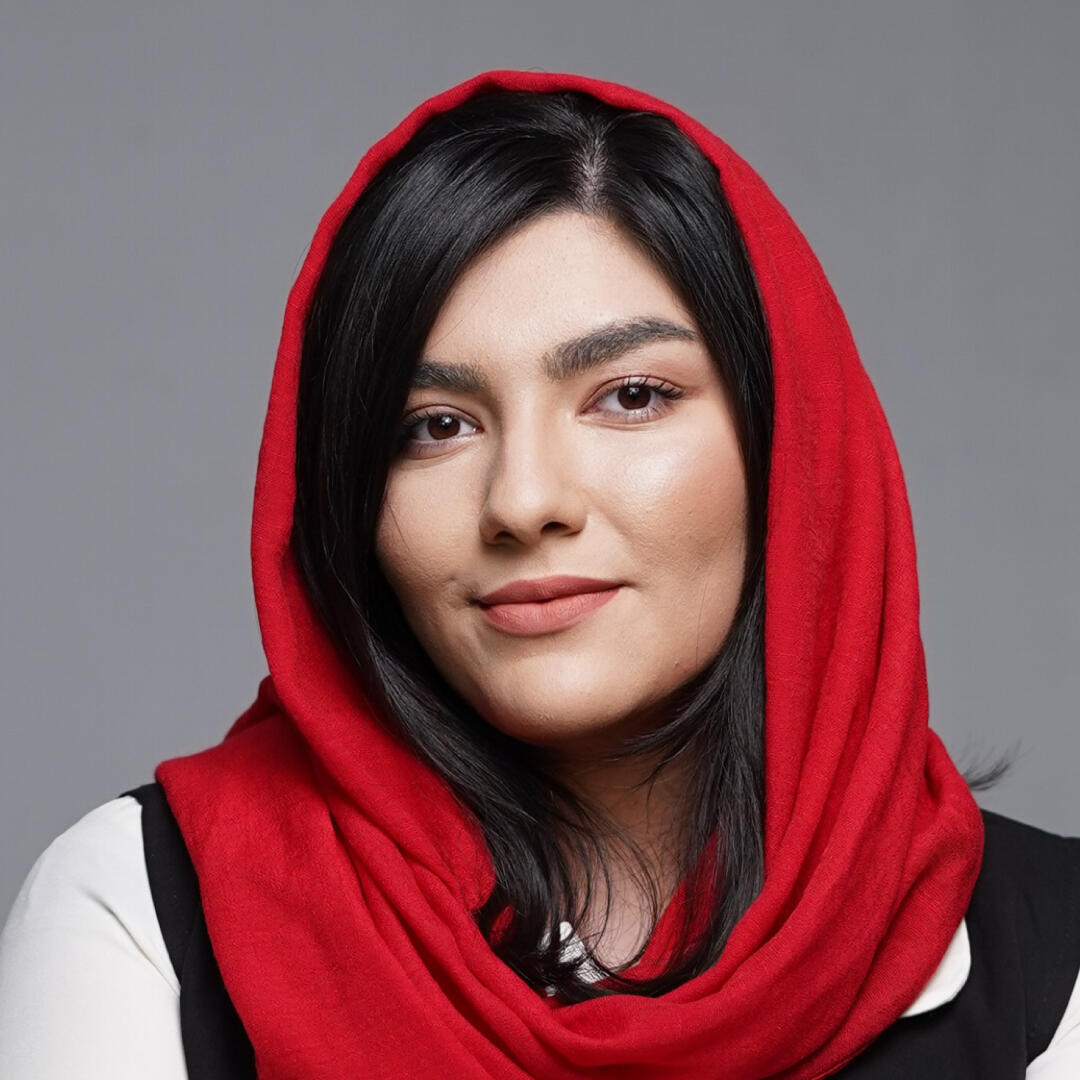 نگار دهقانی